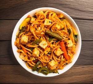 Schezwan paneer noodles