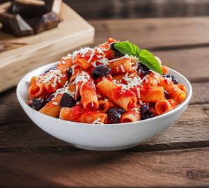 Mushroom  Red  Sauce Pasta With Cheese Penne