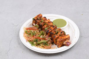 Paneer Lasuni Tikka Dry [300 Grams]