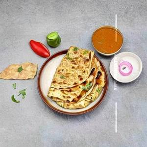Paneer Mix Veg Paratha