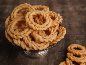 Kai Murukku (100 Gms)