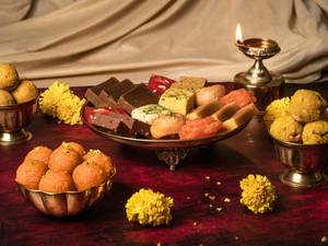 Assorted Ghee Sweets (500 Gms)