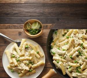 Peri Peri Paneer White Sauce Pasta With Cheese Penne
