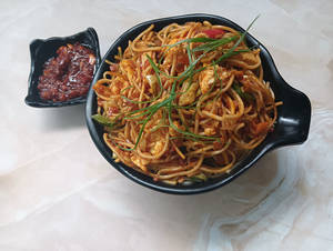 Chicken Schezwan Noodles