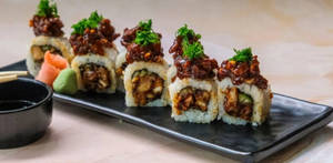 B.b.q Chicken Sushi ( 8 Pcs )