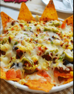 Baked Masala Cheese Nachos