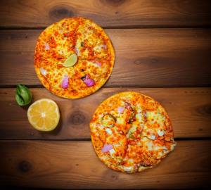 Golden corn pizza and capsicum pizza [6 inches]