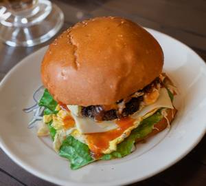Beef Jumbo Cheese Burger