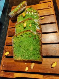 Eggless Pista Cake 