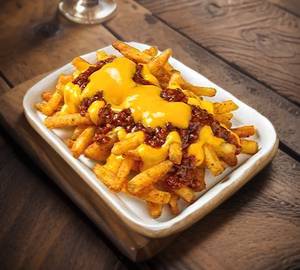 Chillis and cheese fries
