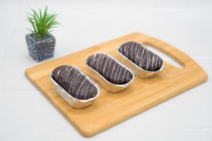 Chocolate Finger Cake [2 Pieces]