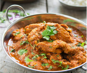 Lucknowi Chicken Masala