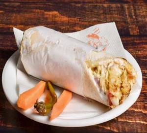 Normal Kuboos Shawarma roll