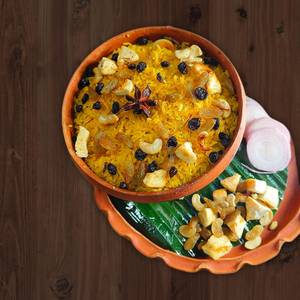 Chef special pulao with paneer korma