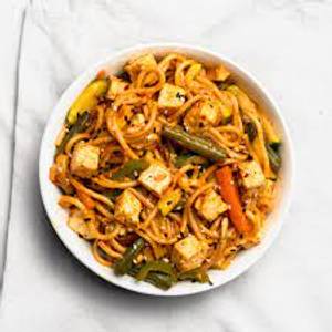 Paneer schezwan noodles