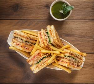 Beef Cheese Club Sandwich 