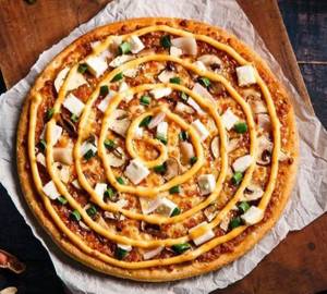 Paneer veg loaded pizza