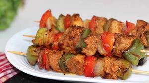 Chicken Szechuan kebabs[ 4 Pieces]