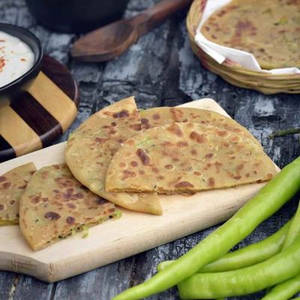 Green Chilli Parantha
