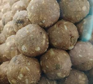Panjeeri Laddoo