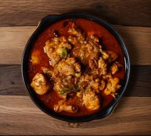 Chicken varutharacha curry