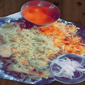 HYDERABADI BIRYANI MORADABAD BIRYANI MIX 500 GRAM  4 peace  chicken