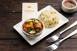Paneer Chilli & Fried Rice