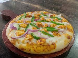 Paneer Makhani Pizza