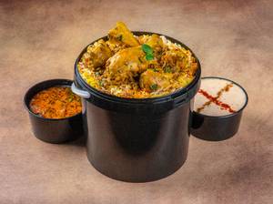 1 Kg Chicken Dum Biryani