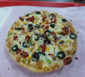 Veg Paradise Pizza