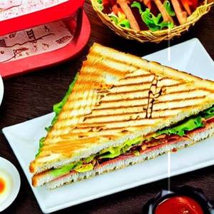 Club  Sandwich Chicken
