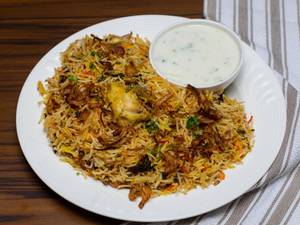 Chicken dum biryani with raita
