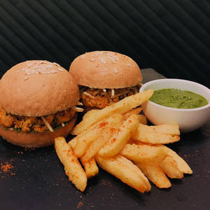 Breakfast Paneer Bhurji Sliders