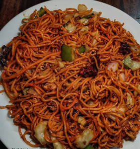 Chicken Hong Kong Noodles