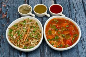 Chilli Paneer + Chowmein