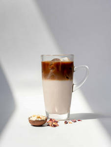 Rose Almond Latte