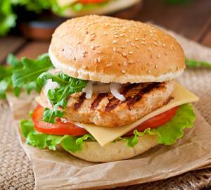 Spicy paneer burger