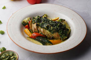 Grilled Chicken Breast With Cream Spinach ( No Maida Gluten Free)