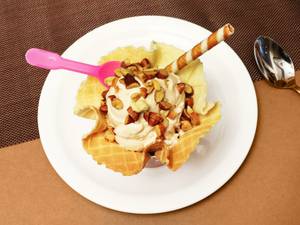 Nuts Overloaded Ice Cream