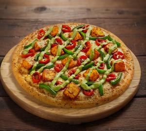 Tandoori paneer pizza with Italian pink sauce