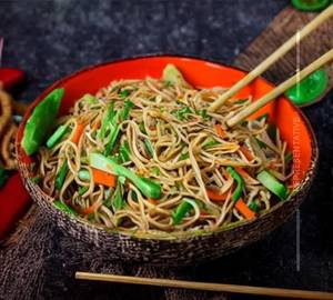 Veg Hakka Noodles