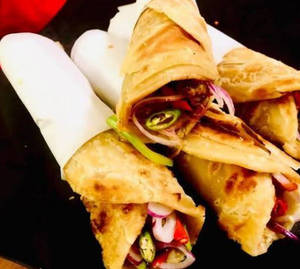 Chicken Egg Roll