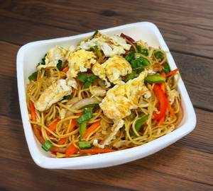 Egg Hakka Noodles