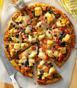 Tandoori chicken pizza