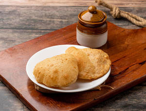Bedami Poori(2pcs)
