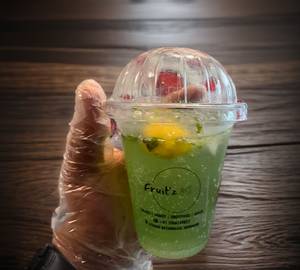 Green apple mojito