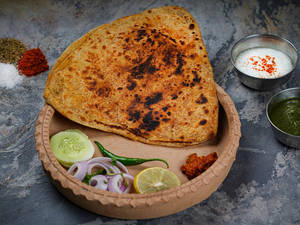 Masala Paratha(1pcs)