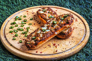 Spicy Chicken Keema Delight Submarine