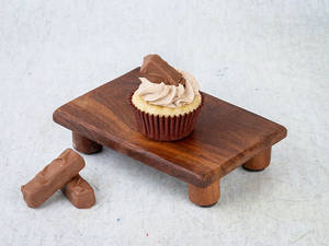 Snickers Cupcake