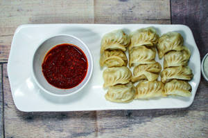 Veg Momos ( 6Pcs)
